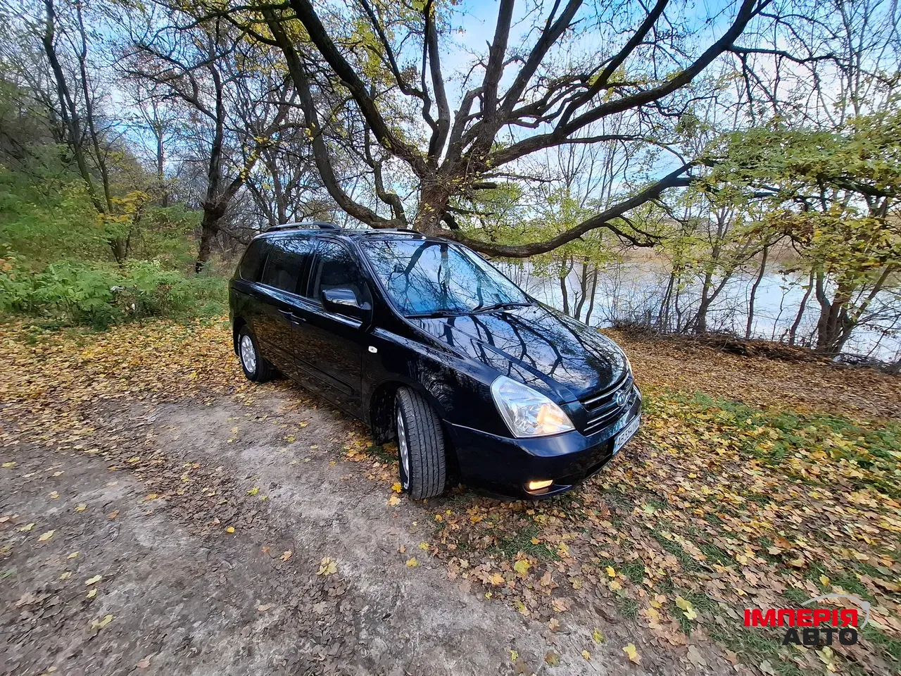 Kia Carnival - фото 3