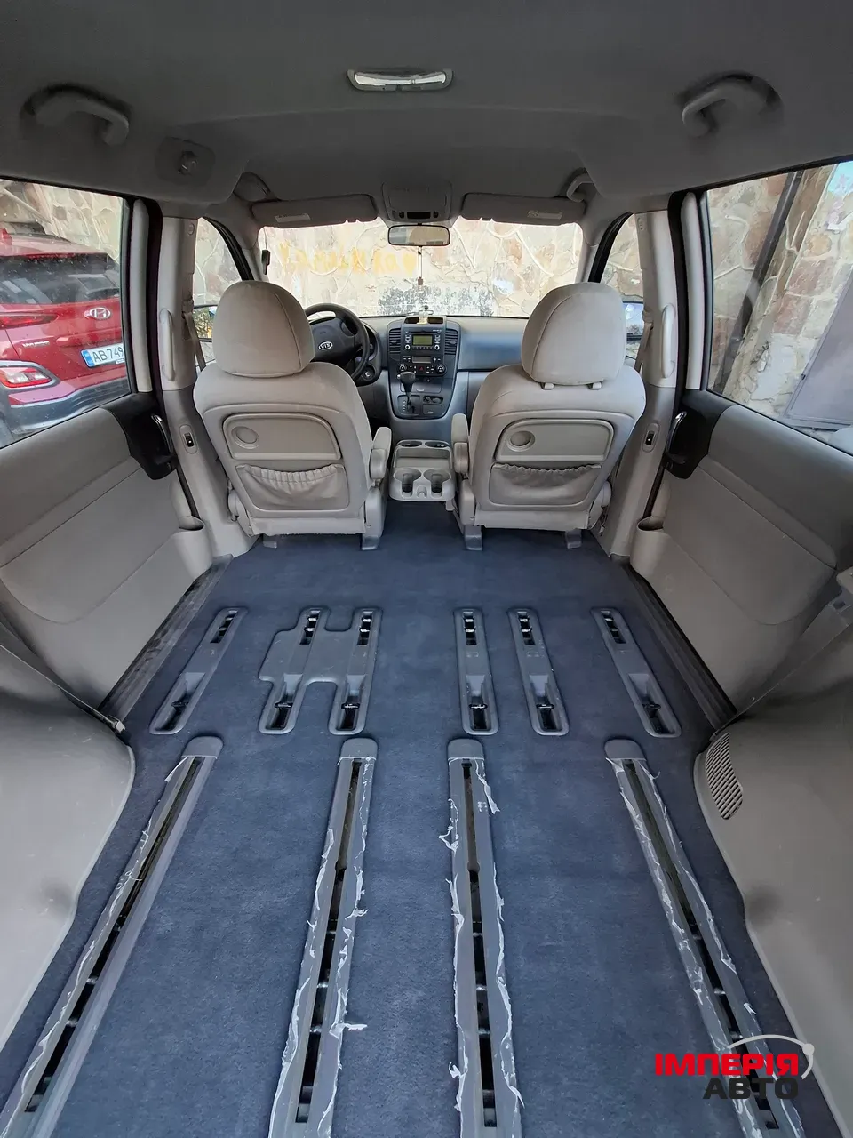 Kia Carnival - фото 35