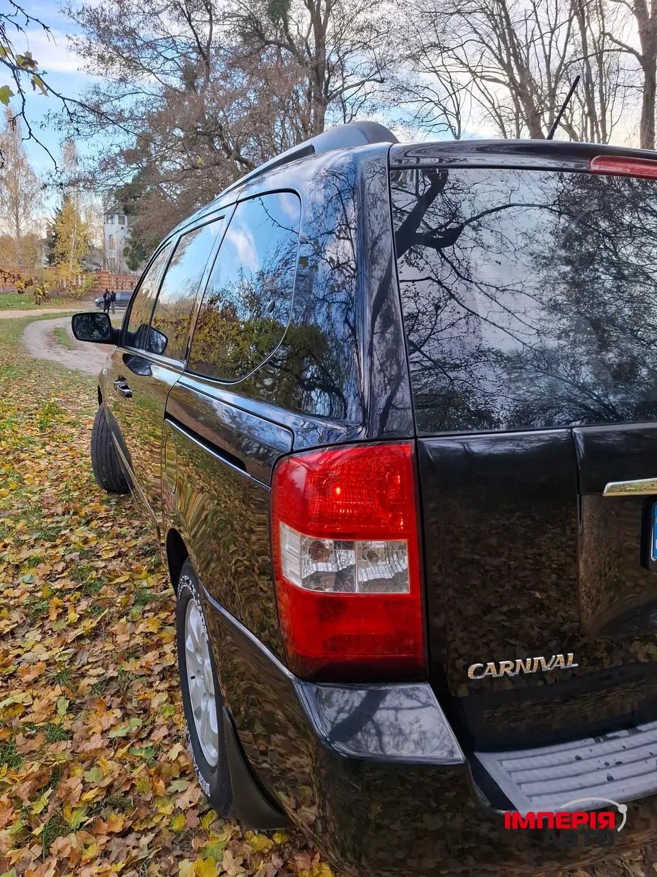 Kia Carnival - фото 10