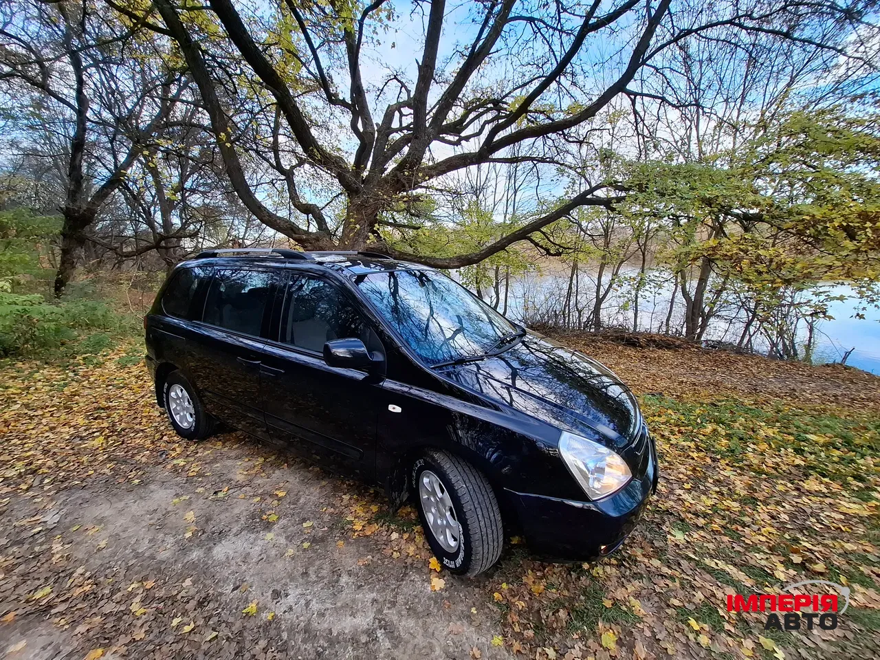 Kia Carnival - фото 5
