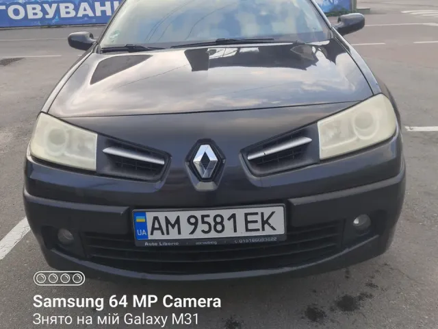 Renault Megane - фото 2