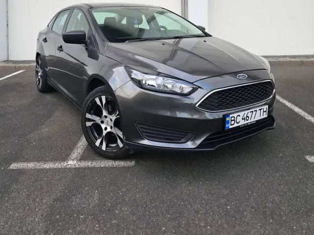 Ford Focus - фото 1