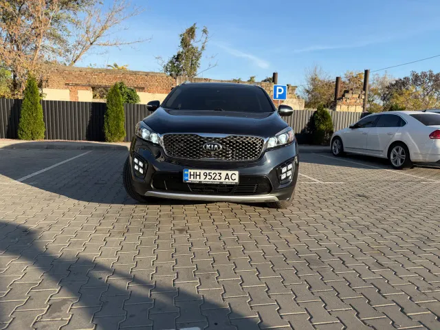 Kia Sorento - фото 4