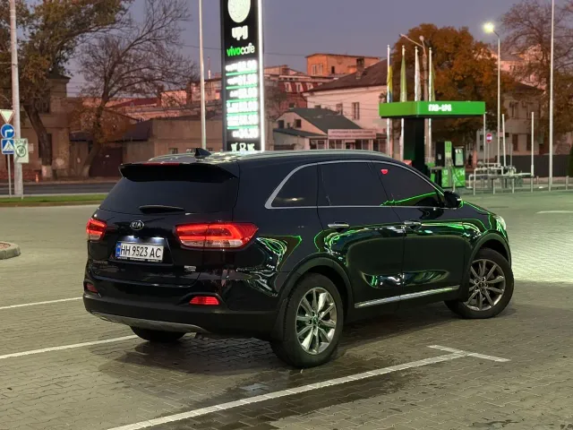 Kia Sorento - фото 2