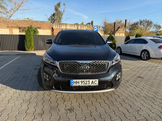 Kia Sorento - фото 5
