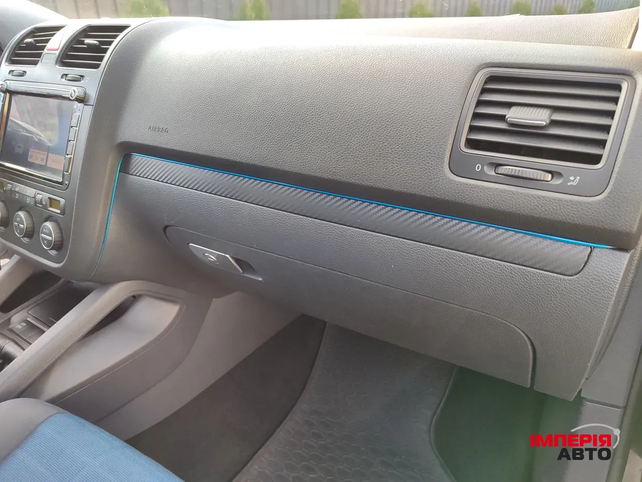 Volkswagen Golf - фото 15