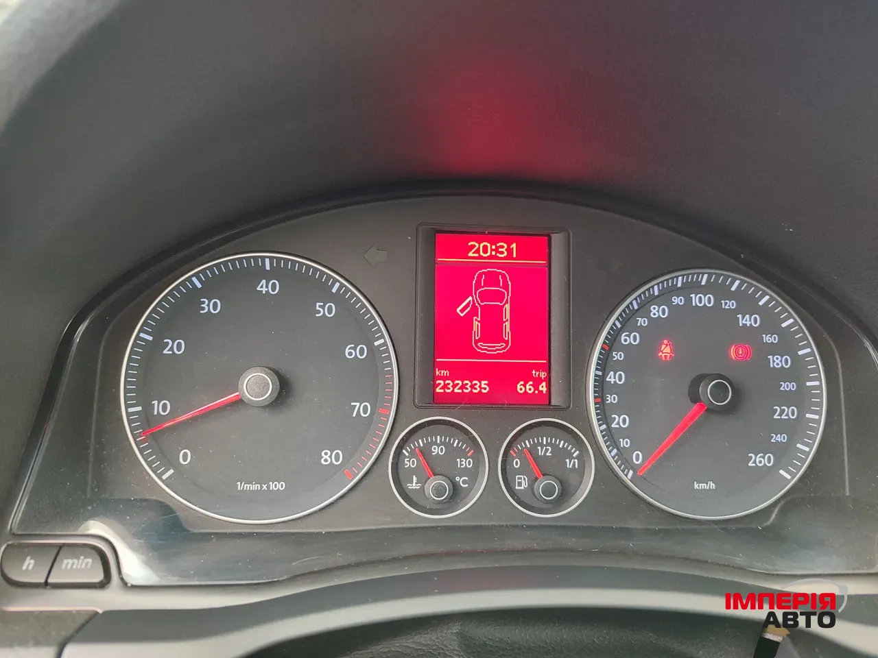 Volkswagen Golf - фото 9