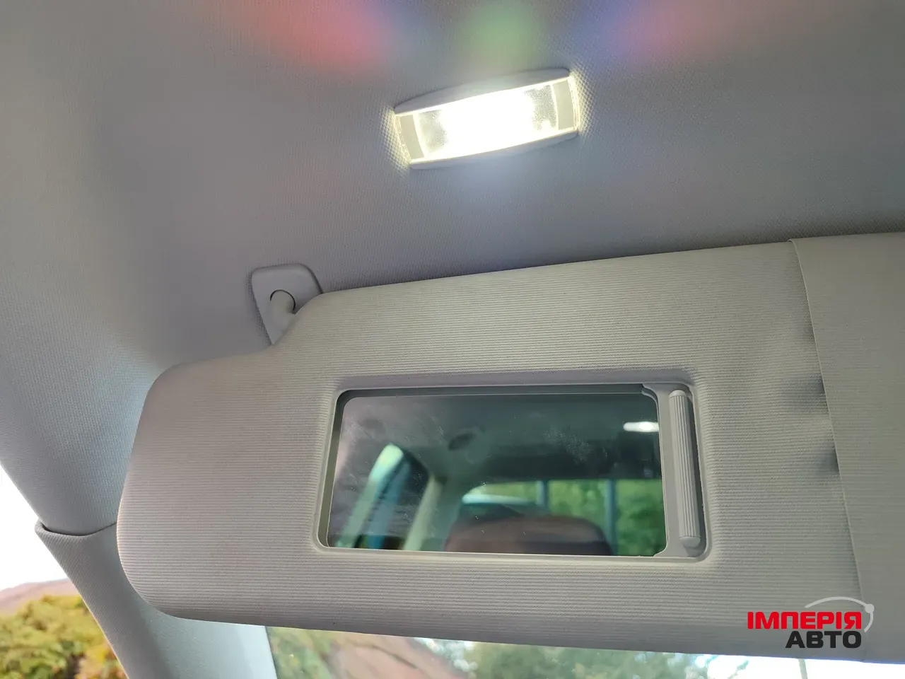 Volkswagen Golf - фото 10