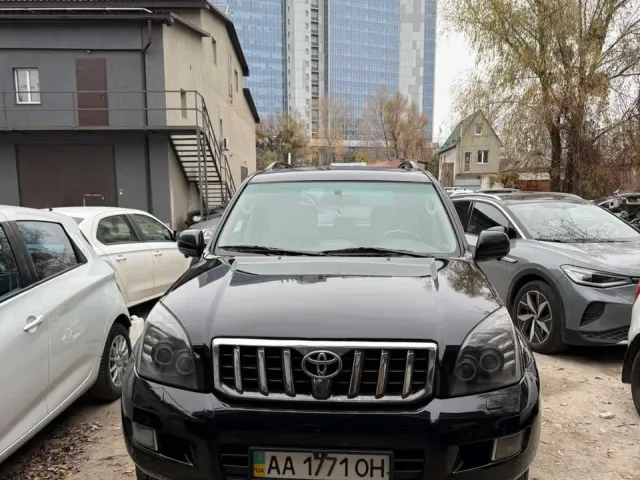 Toyota Land Cruiser Prado - фото 3