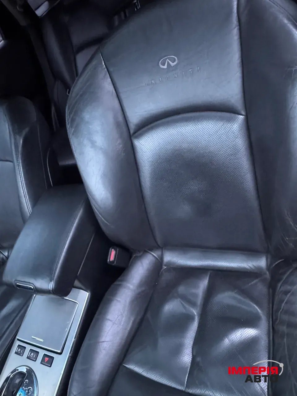 Infiniti FX - фото 14