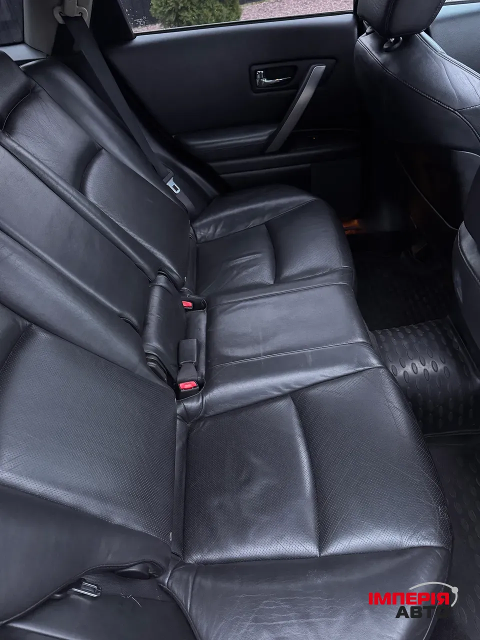 Infiniti FX - фото 27