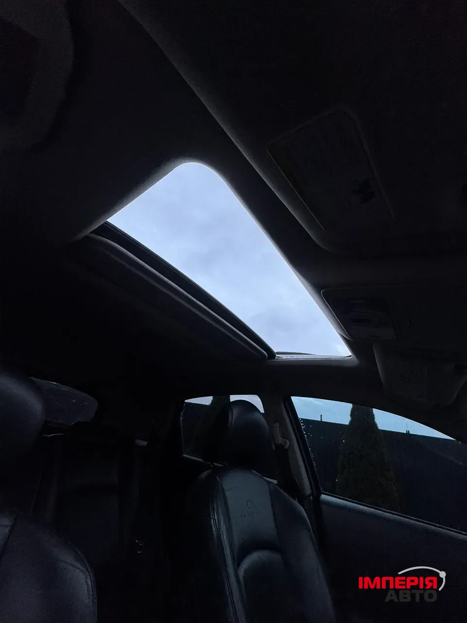 Infiniti FX - фото 24