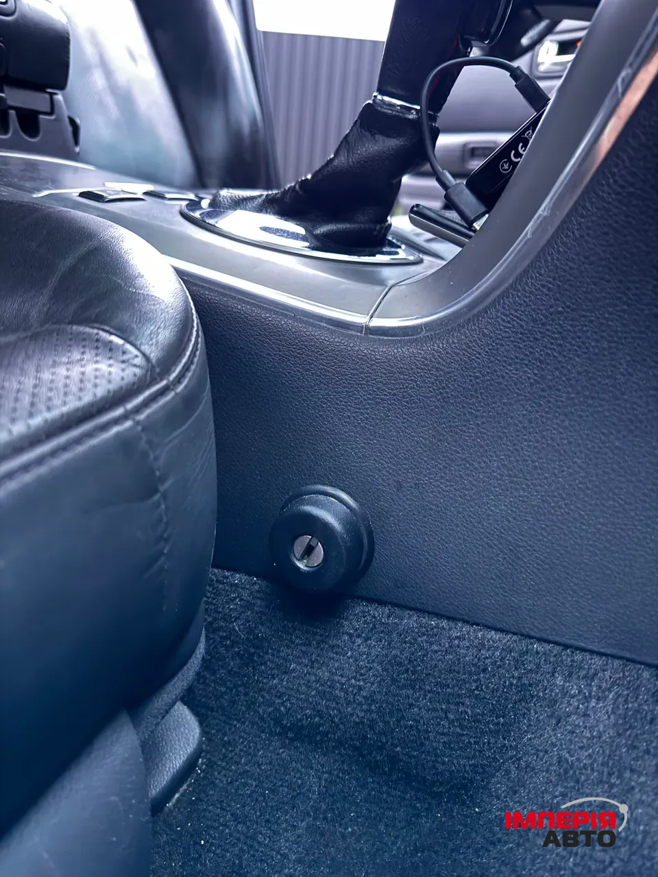 Infiniti FX - фото 36