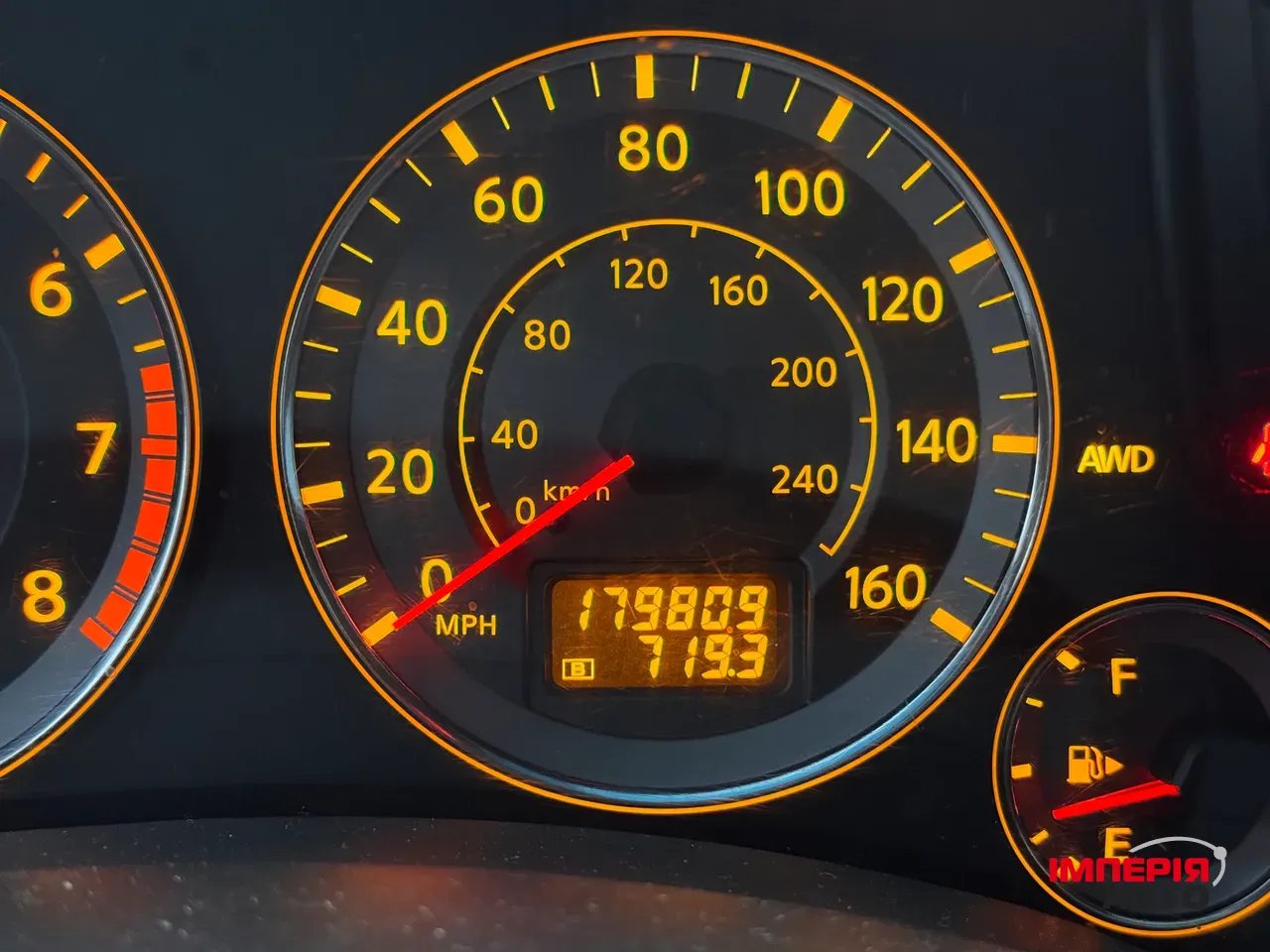 Infiniti FX - фото 16