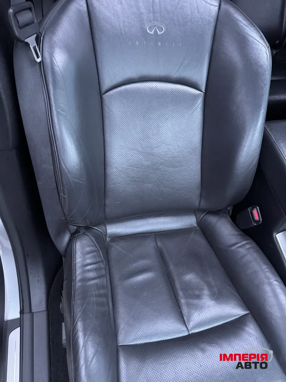 Infiniti FX - фото 22