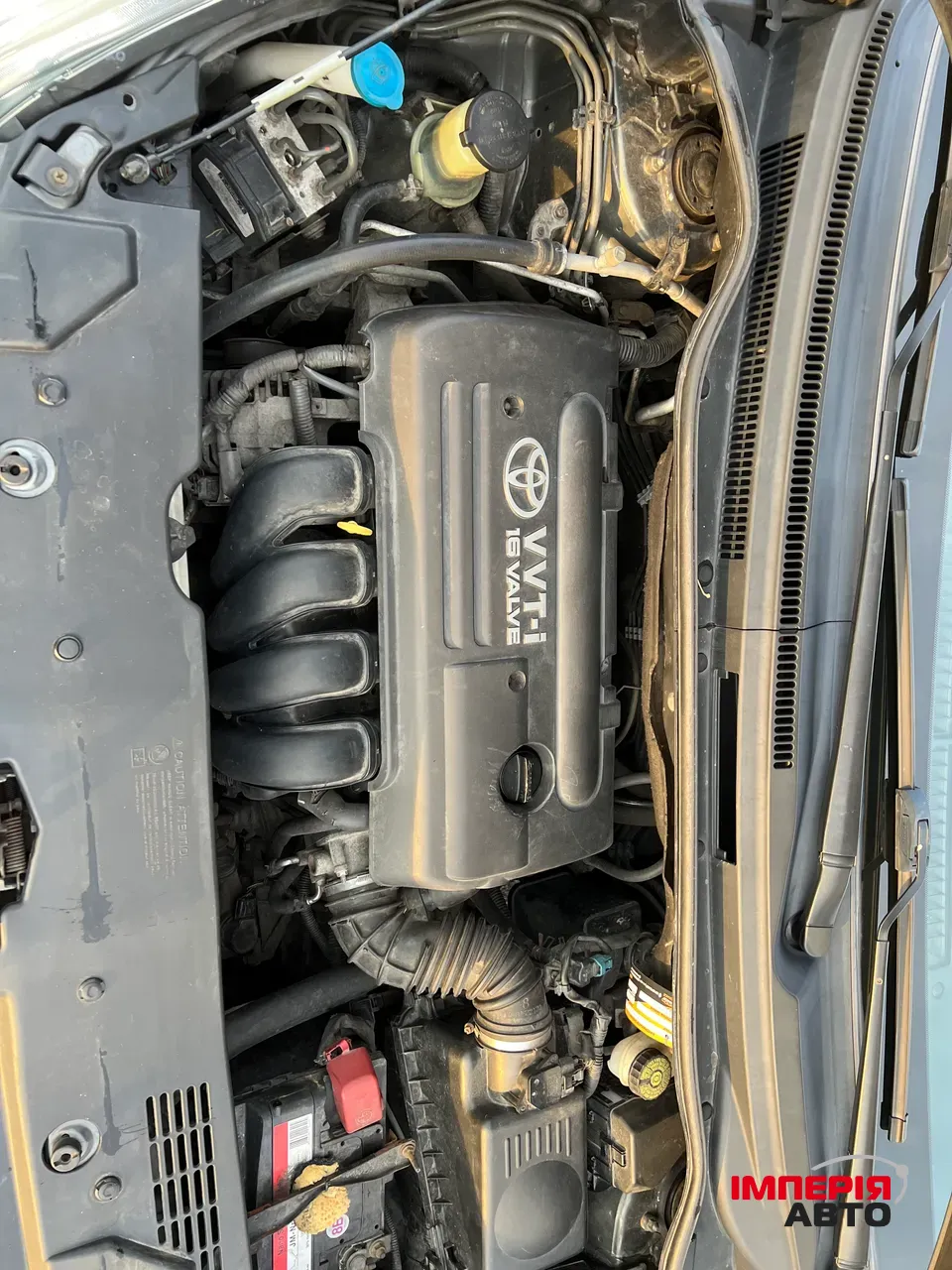 Toyota Corolla Verso - фото 12