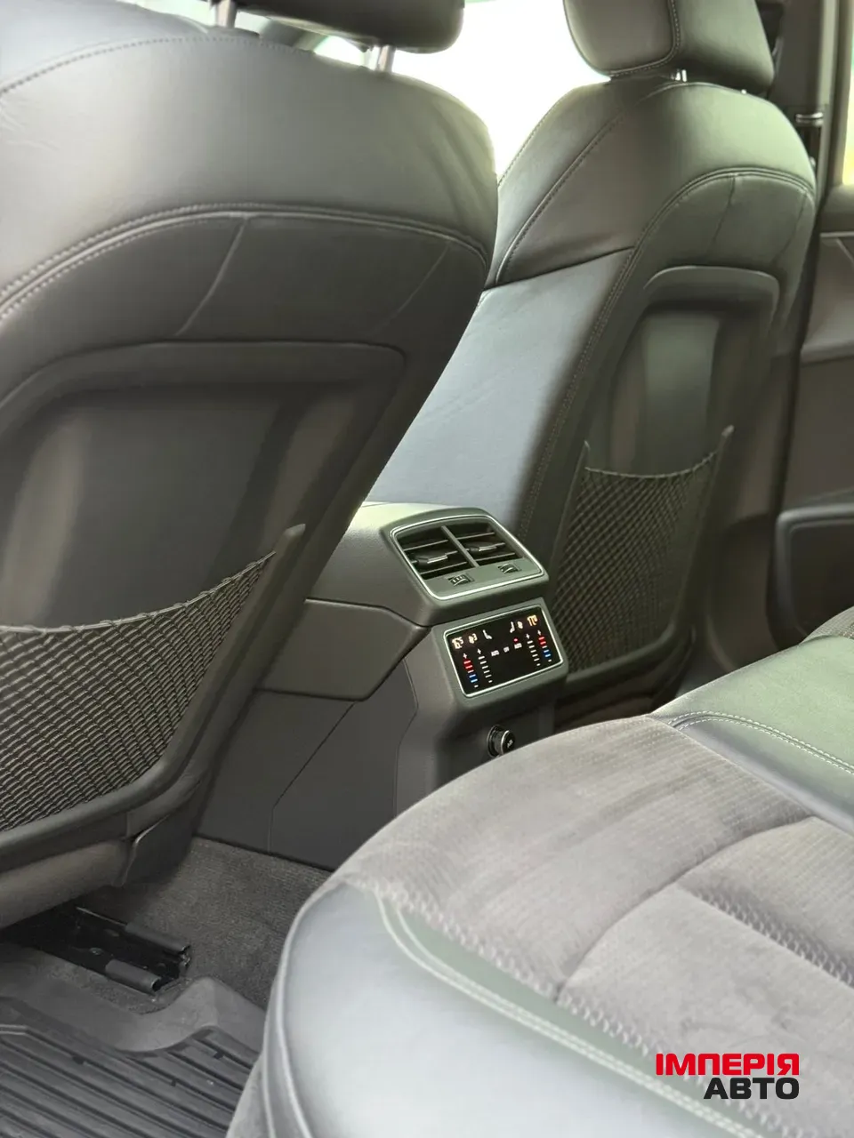 Audi A6 - фото 23