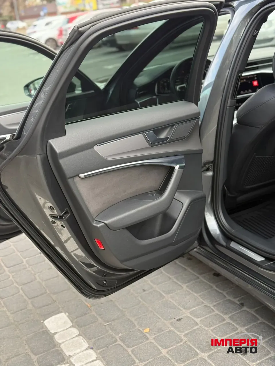 Audi A6 - фото 21