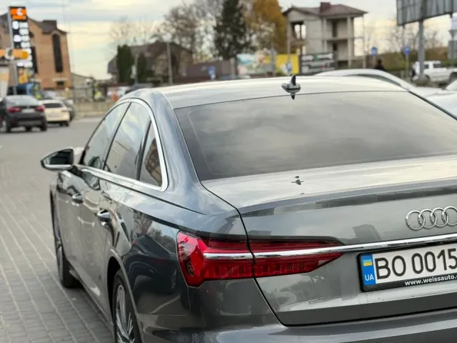 Audi A6 - фото 4