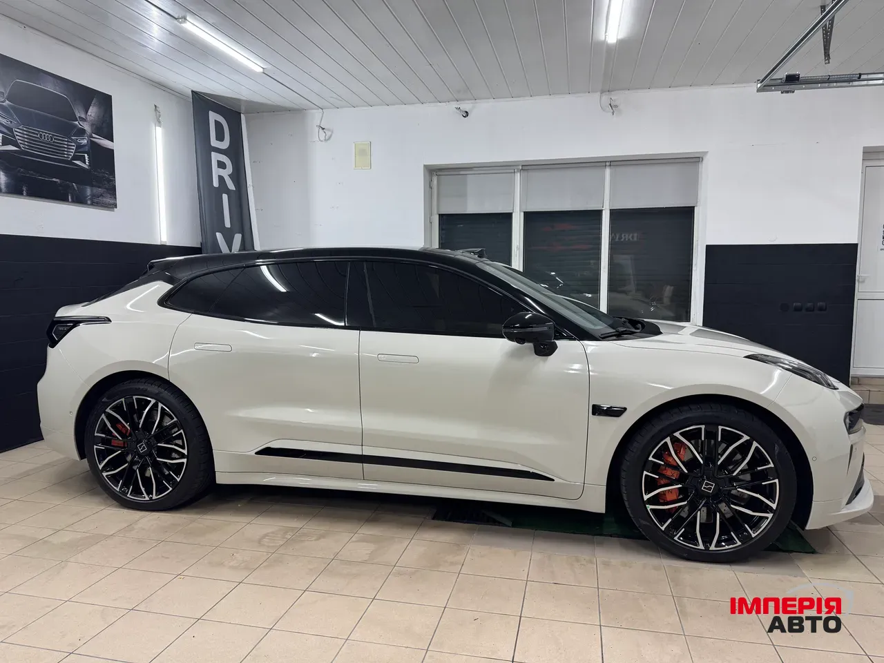 Zeekr 001 - фото 4