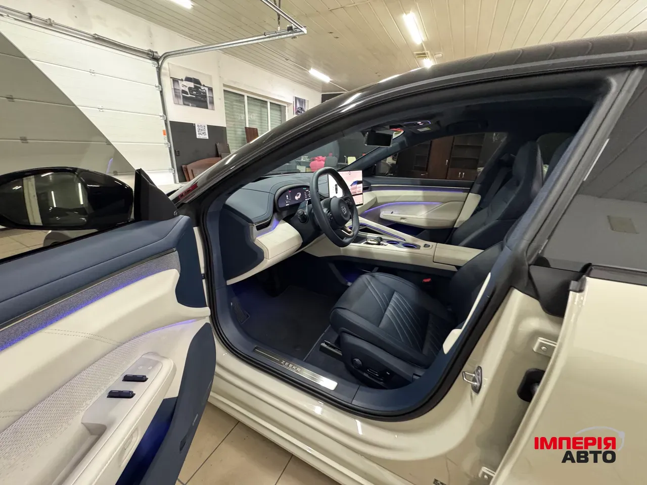 Zeekr 001 - фото 15