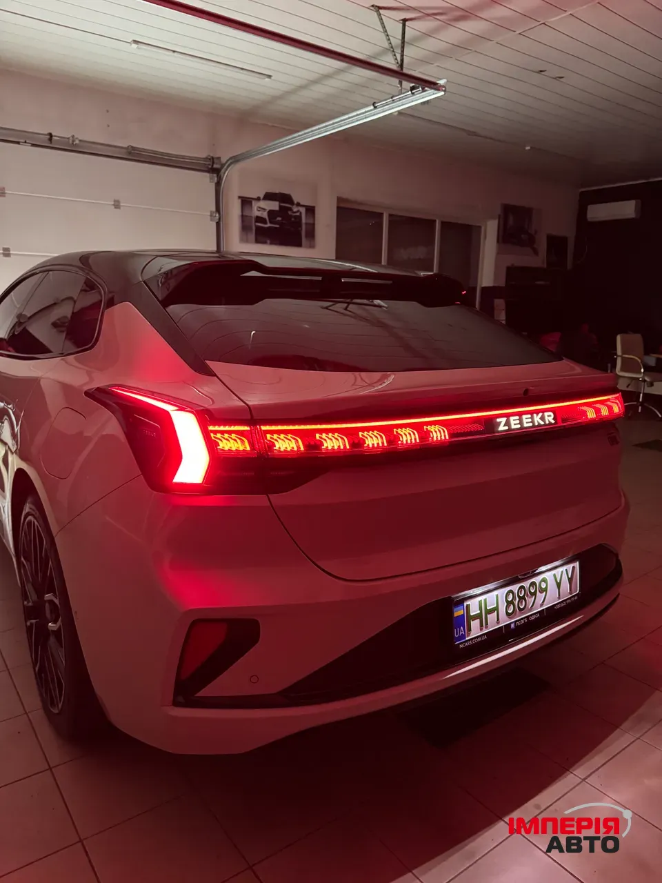 Zeekr 001 - фото 43