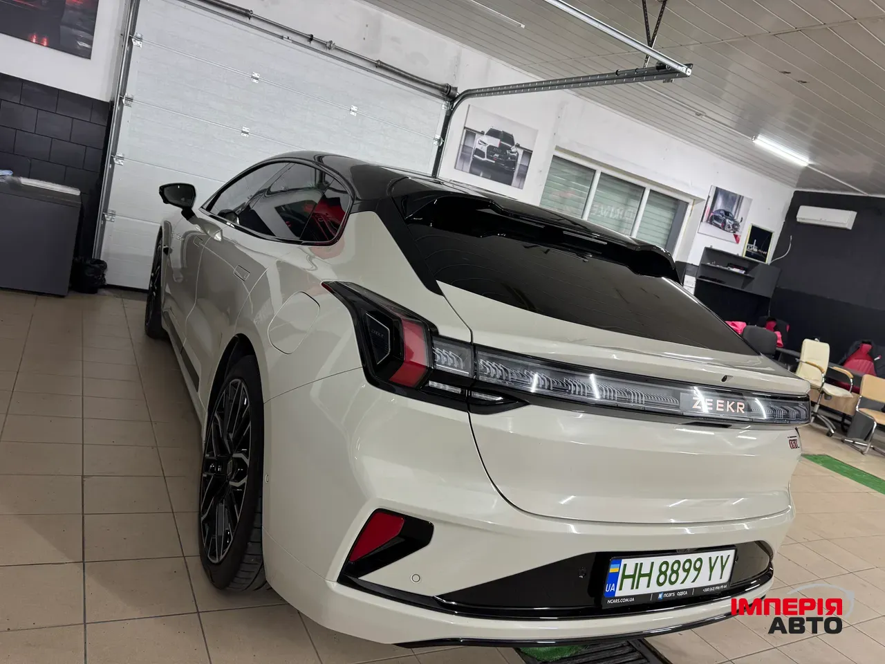 Zeekr 001 - фото 45