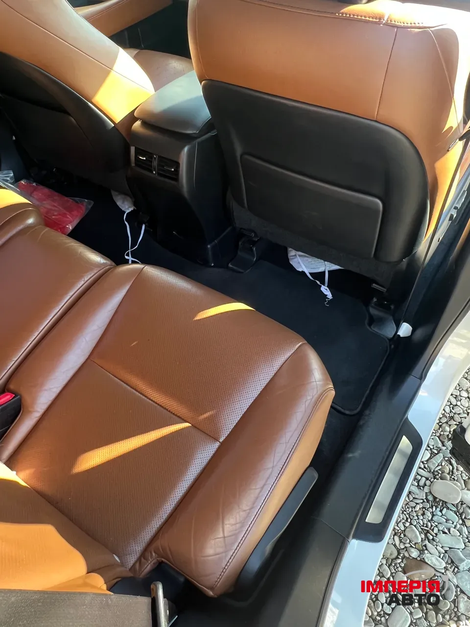 Lexus RX - фото 12