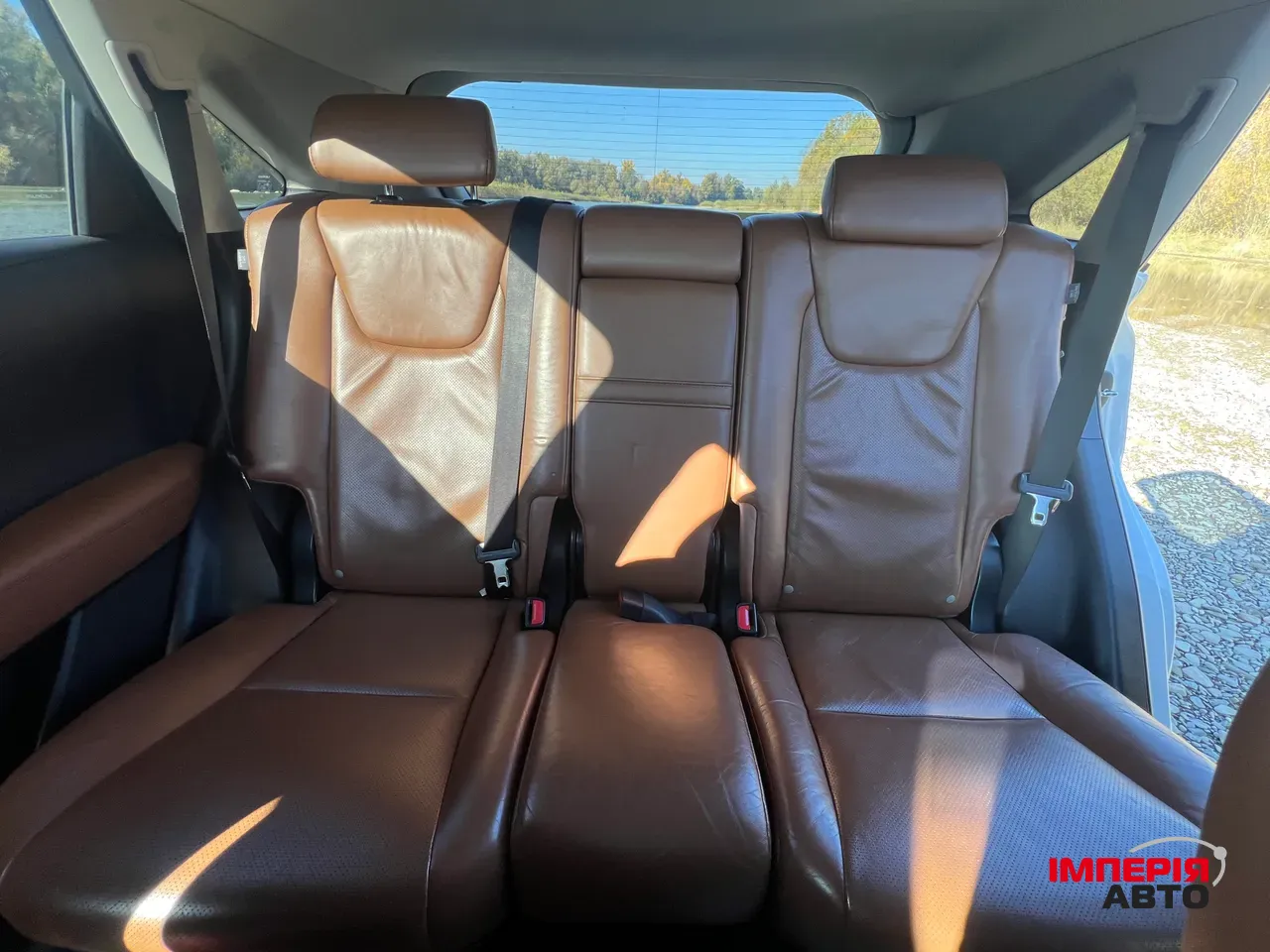 Lexus RX - фото 22