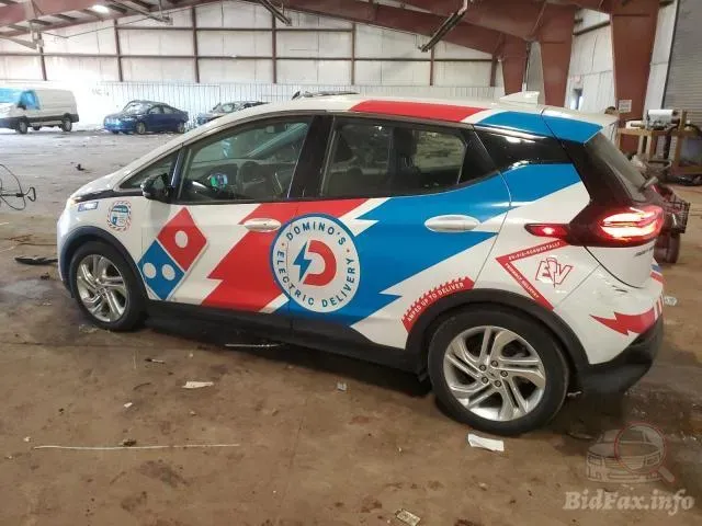 Chevrolet Bolt EUV - фото 3