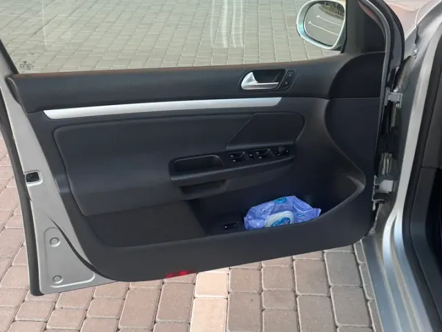 Volkswagen Golf - фото 5