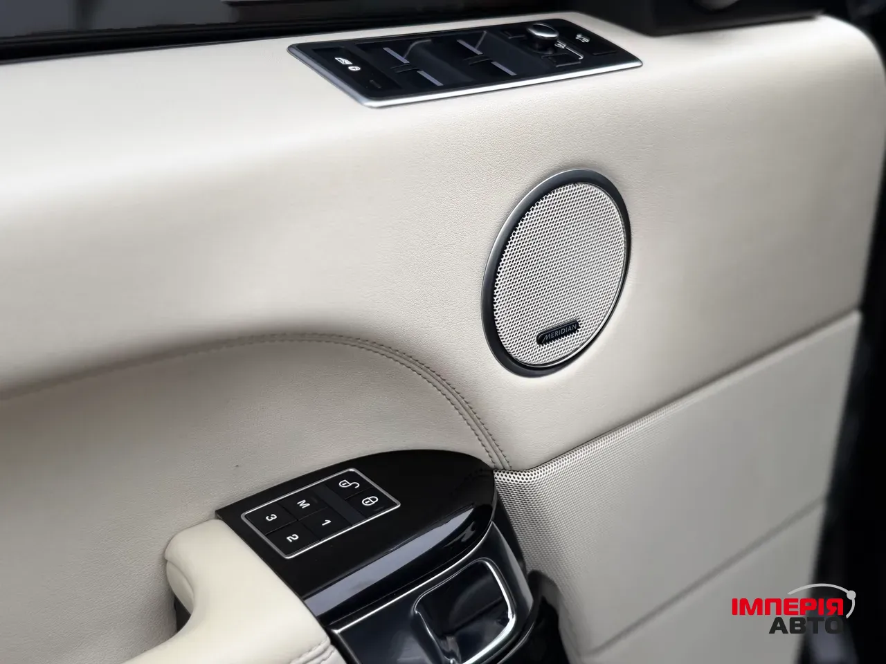 Land Rover Range Rover - фото 17