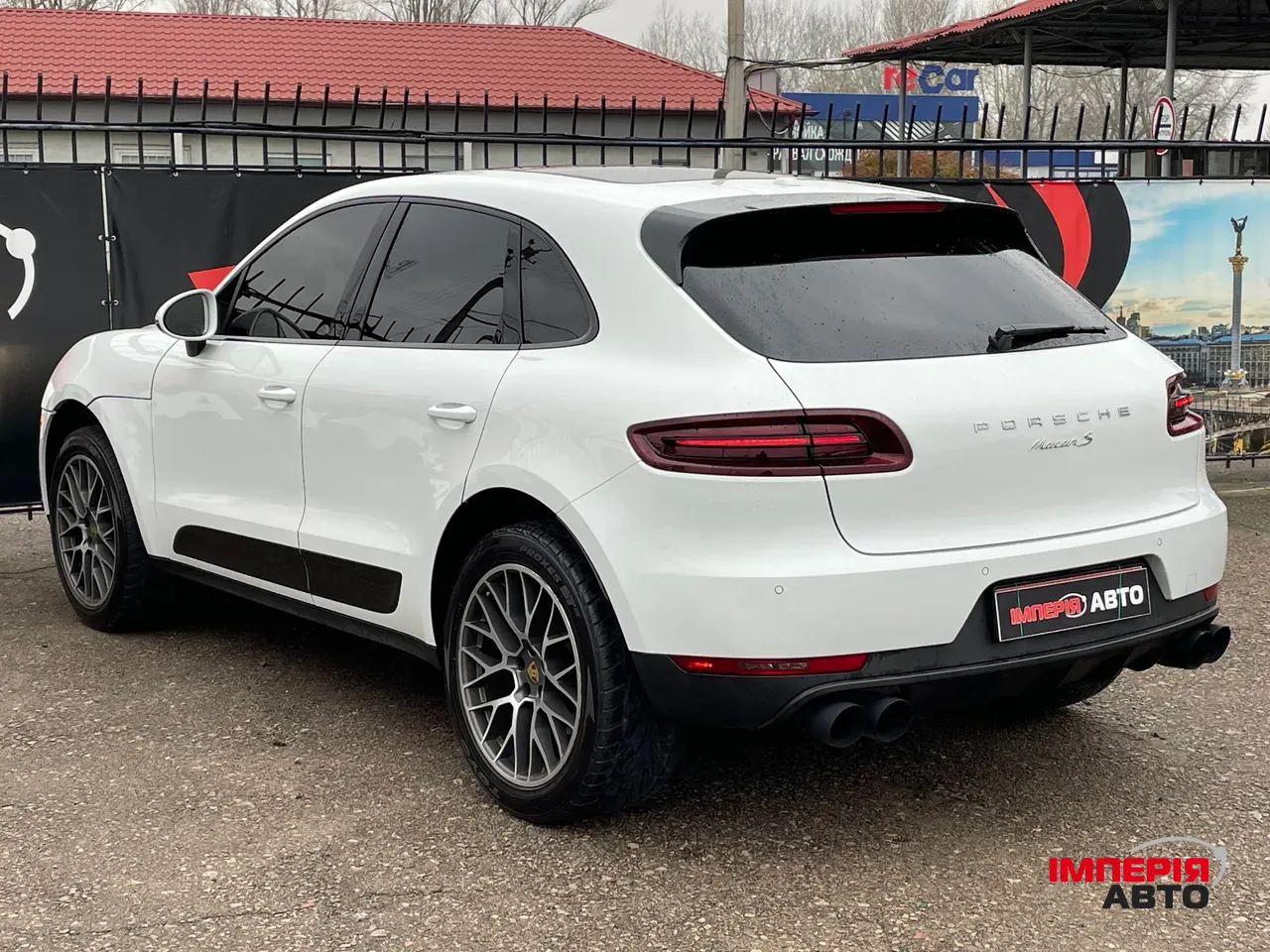 Porsche Macan - фото 14