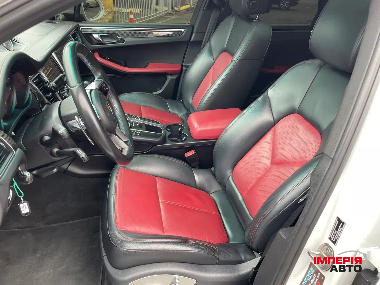 Porsche Macan - фото 7