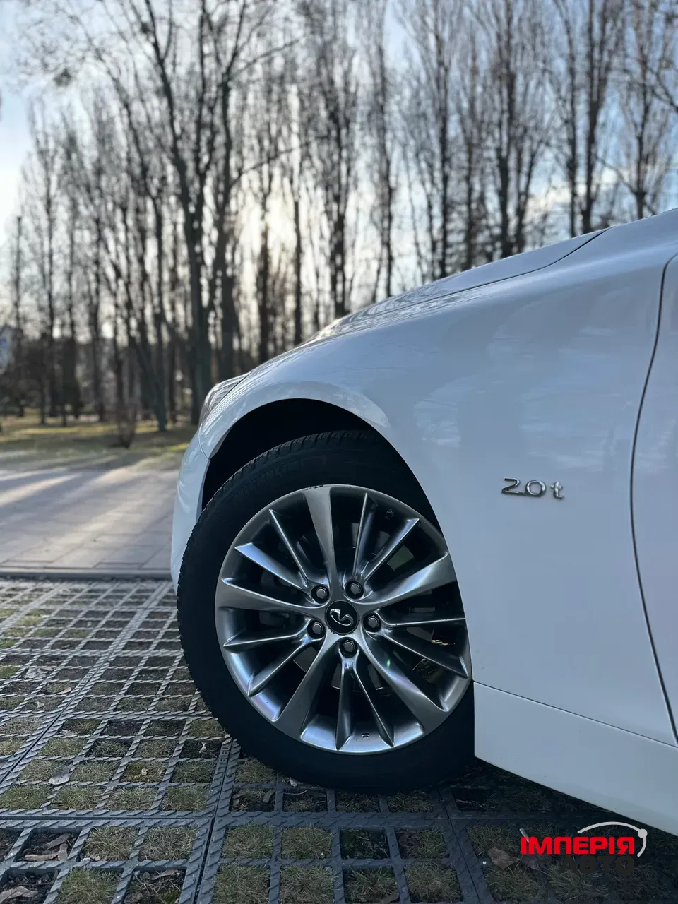 Infiniti Q50 - фото 7