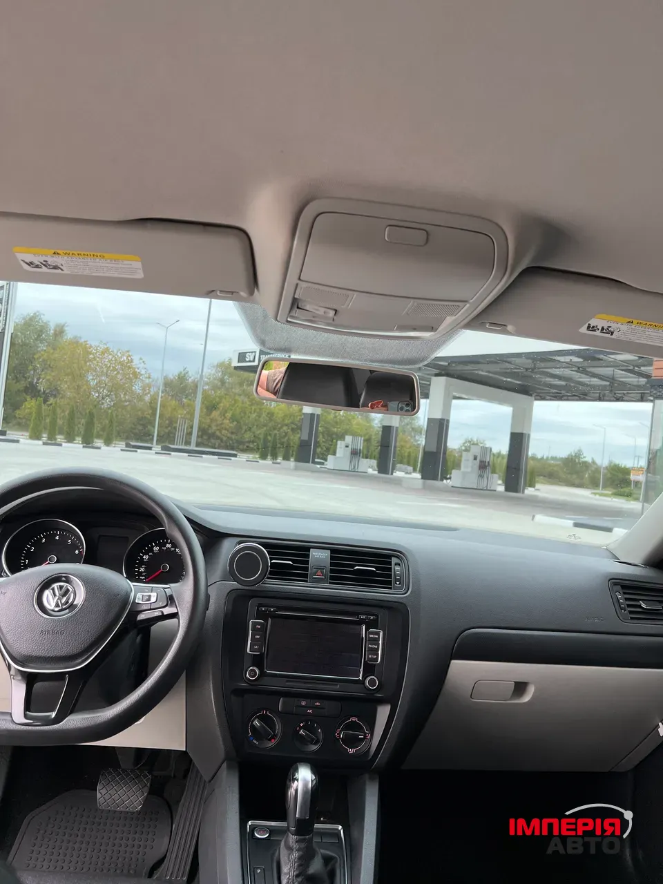 Volkswagen Jetta - фото 11