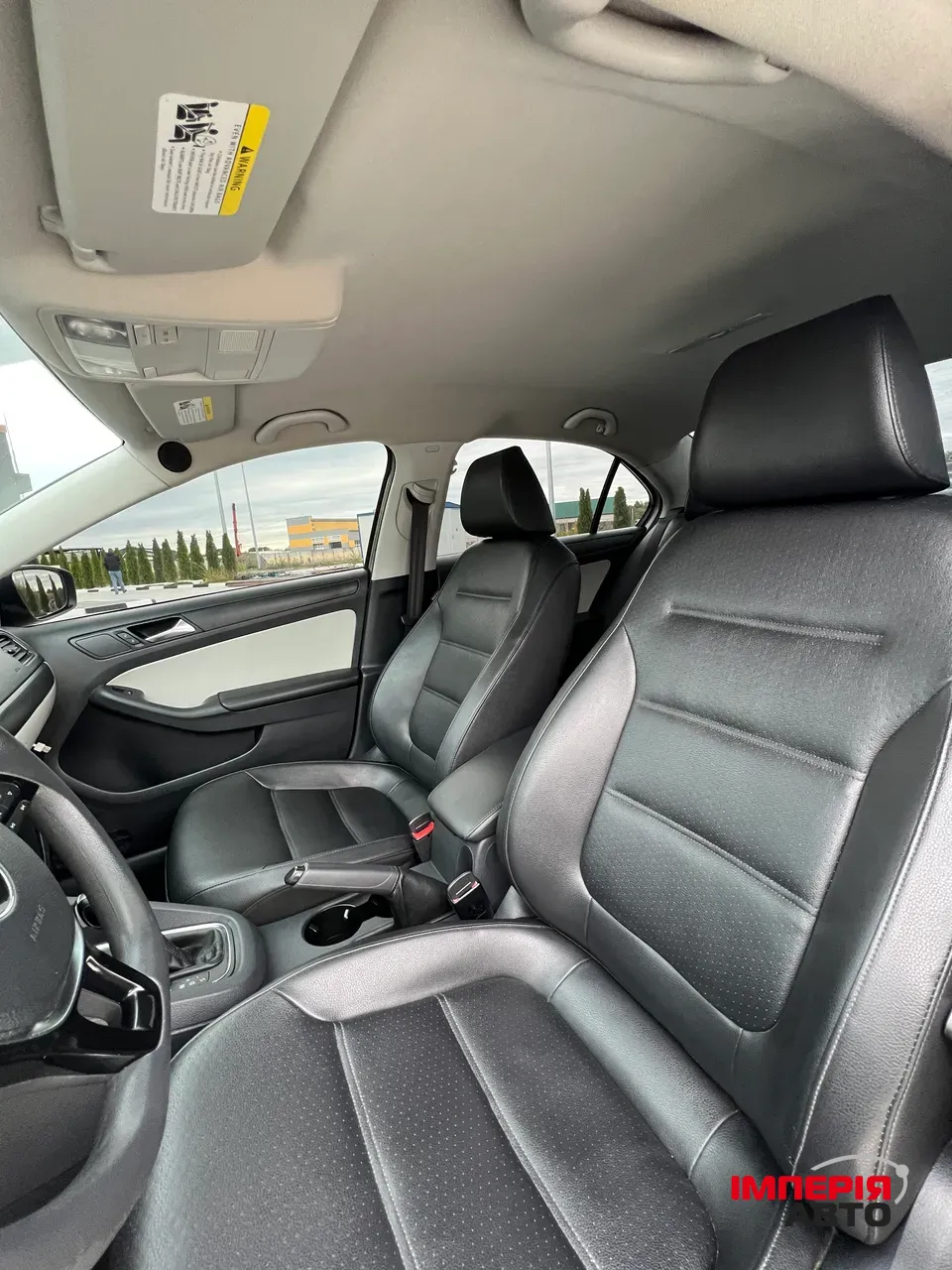 Volkswagen Jetta - фото 13