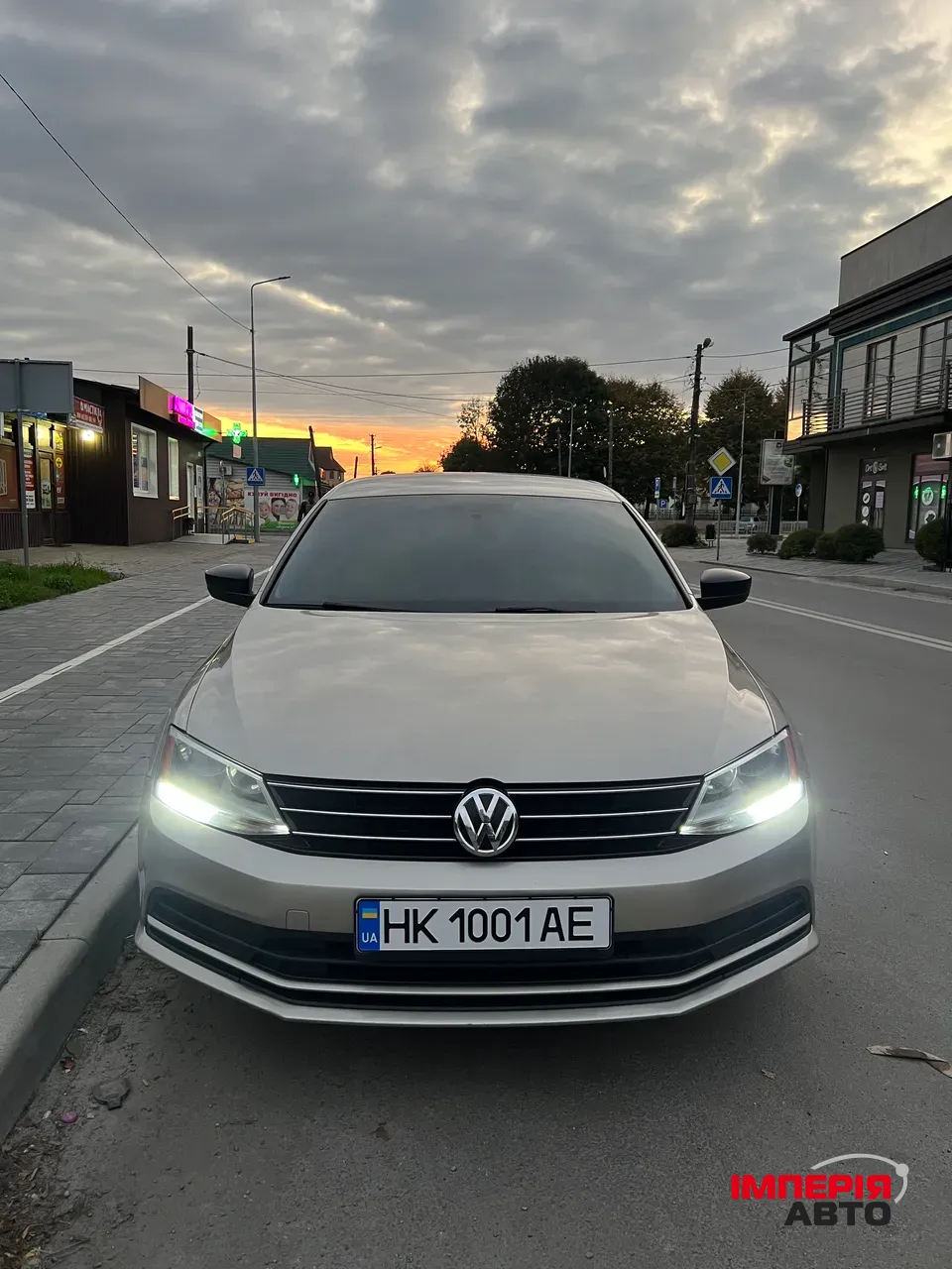 Volkswagen Jetta - фото 2