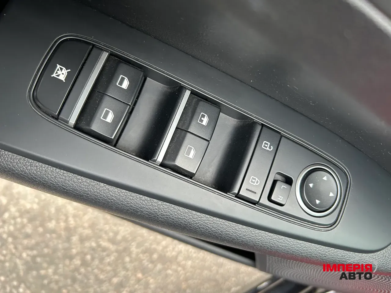 Kia Forte - фото 12