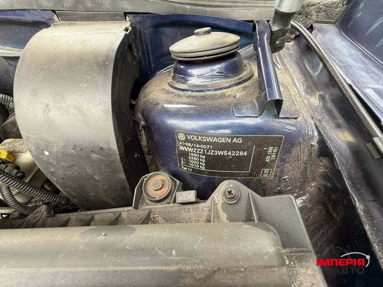 Volkswagen Golf - фото 8