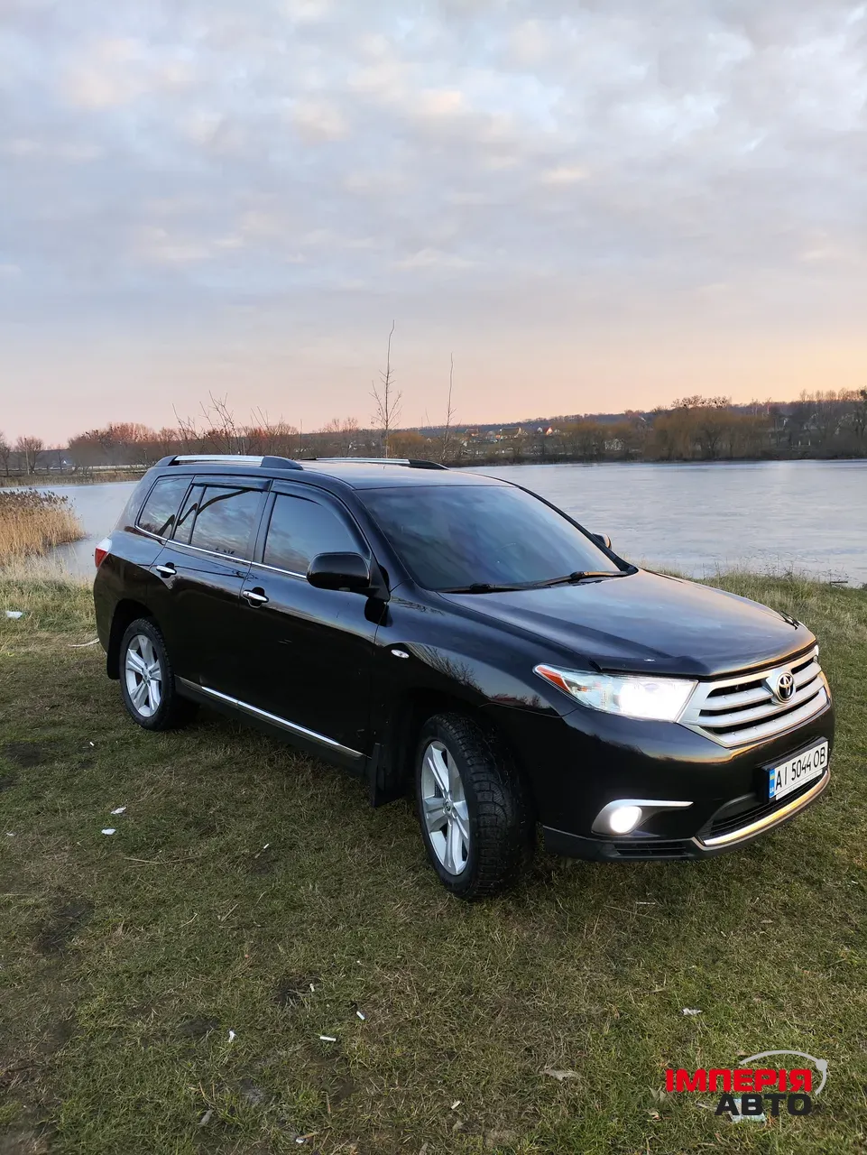 Toyota Highlander - фото 2