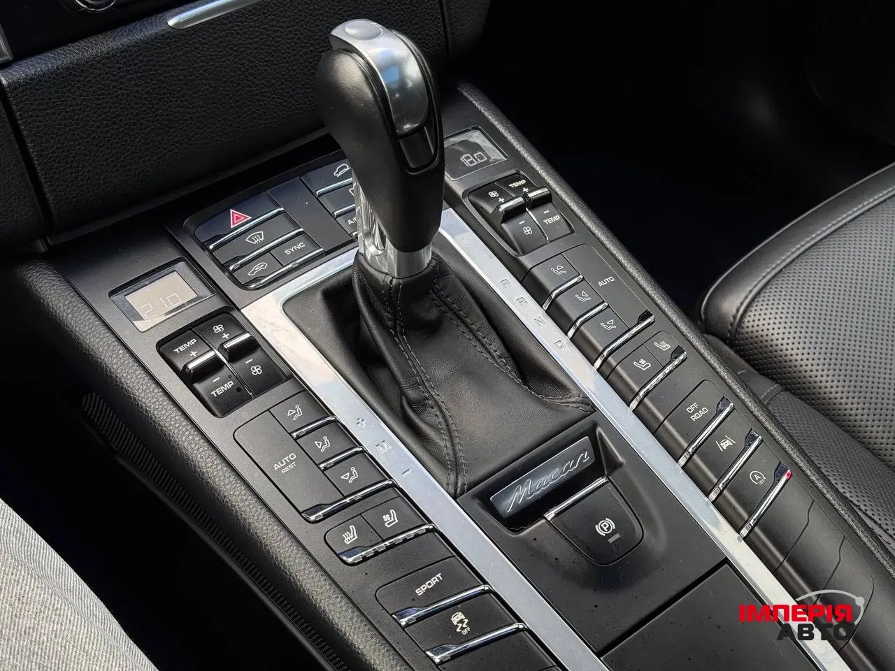 Porsche Macan - фото 8