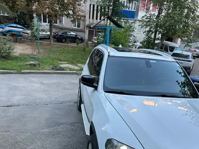 BMW X5 - фото 2