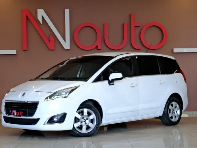 Peugeot 5008 - фото 1