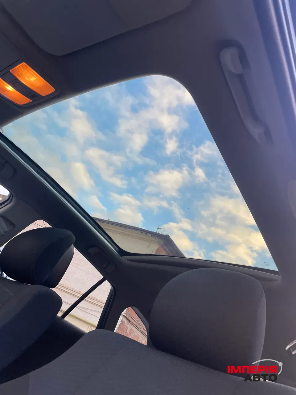 Toyota Avensis - фото 23
