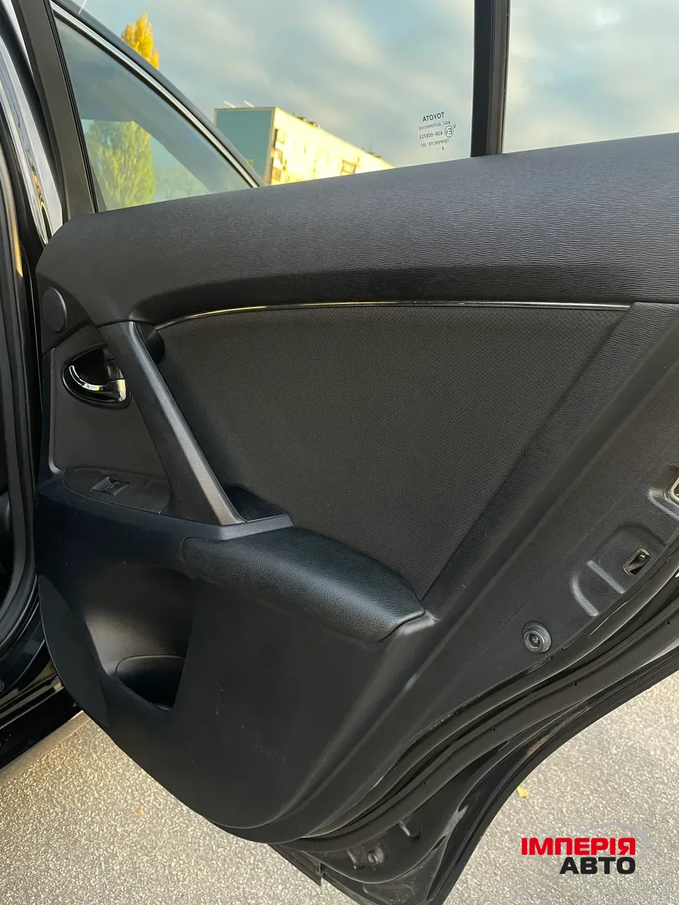 Toyota Avensis - фото 21