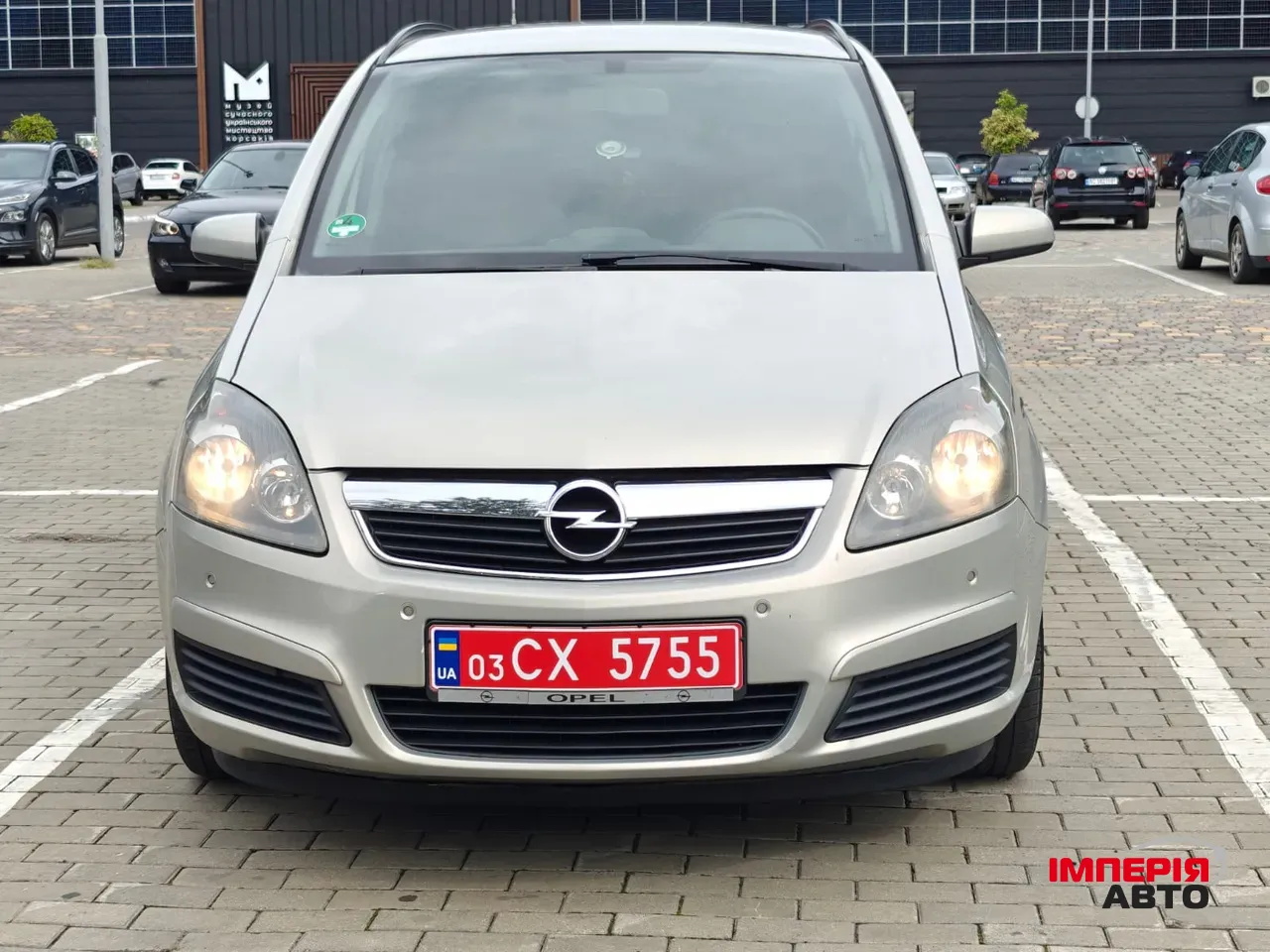 Opel Zafira - фото 8