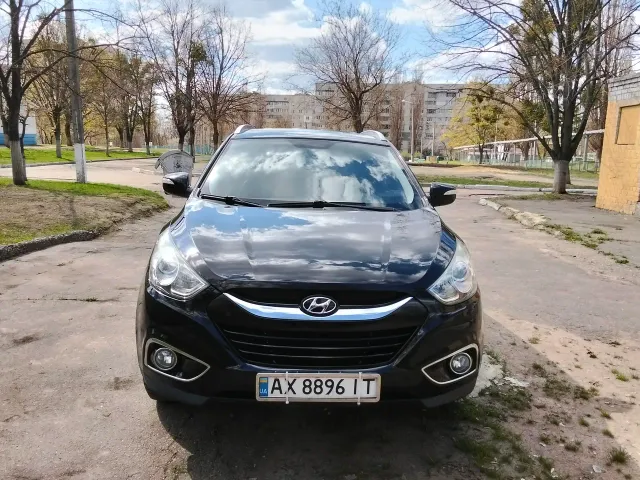 Hyundai ix35 - фото 2