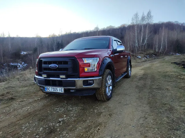 Ford F-150 - фото 4