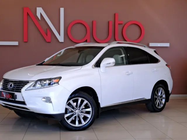 Lexus RX - фото 1